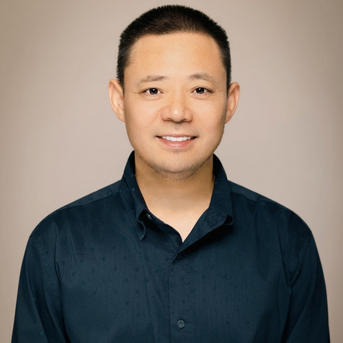 Weihua An Headshot